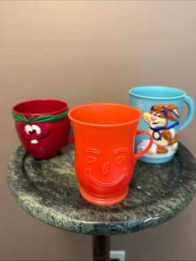 Vintage Freckle Face Strawberry Cup Funny Face Drink, Quik & Kool-aid Mug set